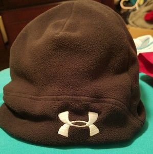 Unisex Black Under Armour beanie